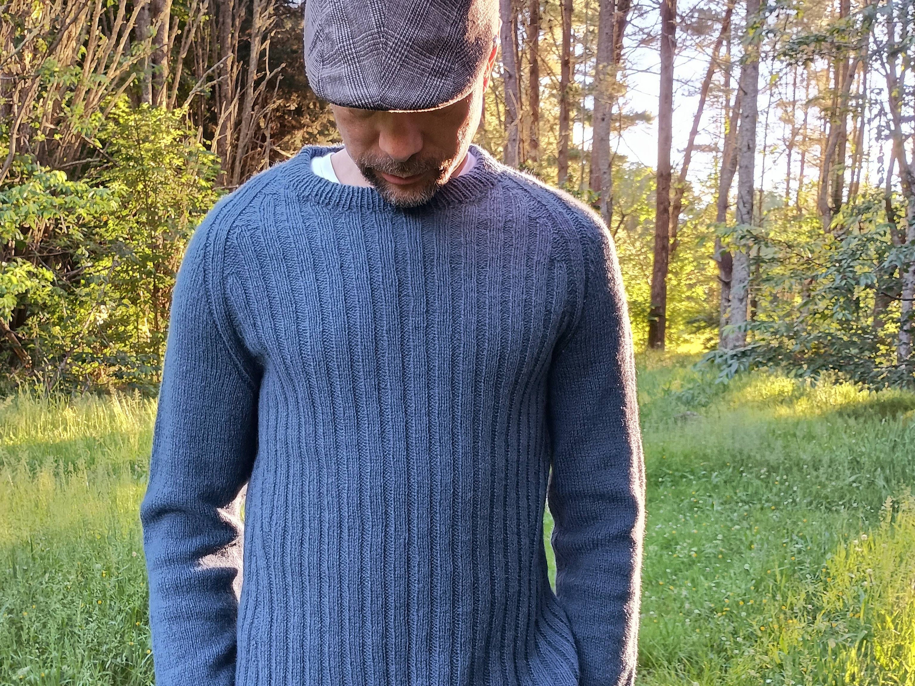 Herren Rippenpullover Rundhalsausschnitt Strickmuster (PDF Download)