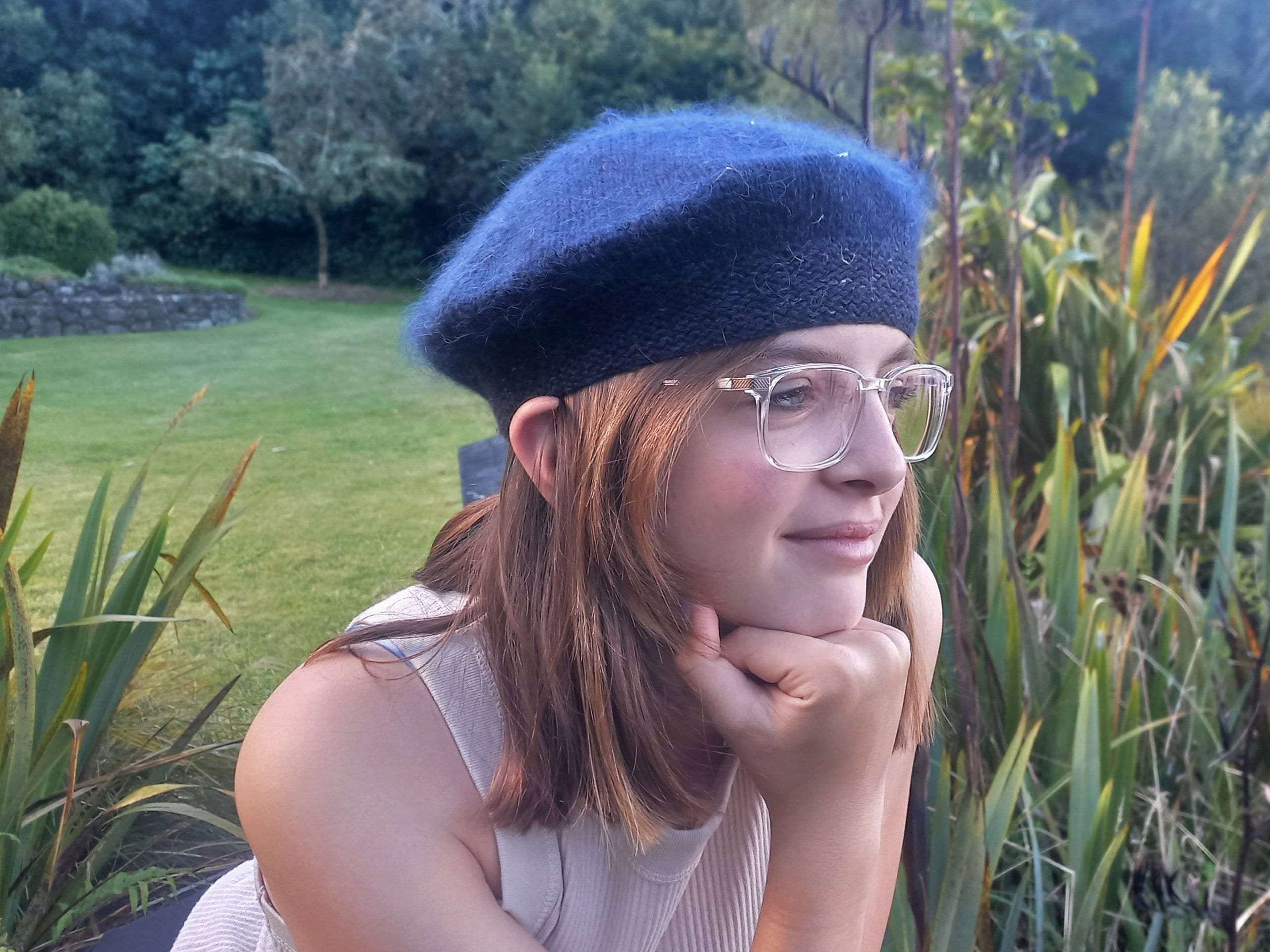 Béret Fait Main En Laine Mohair - Tons Chinés Bleu/violet, Grande Taille - Neuf, Fabrication Française