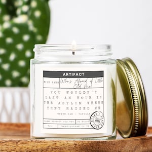 Schnell, wer Angst hat vor Little Old Me Lyric Candle Geschenk The Tortured Poets Abteilung Album