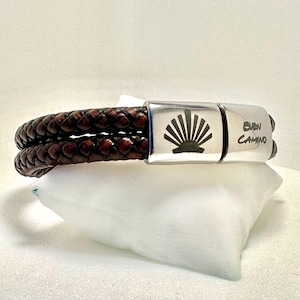 Buen Camino Santiago de Compostela Bracelet | Handcrafted Rustic Pilgrim's Wristwear with scallop shell accent in steel