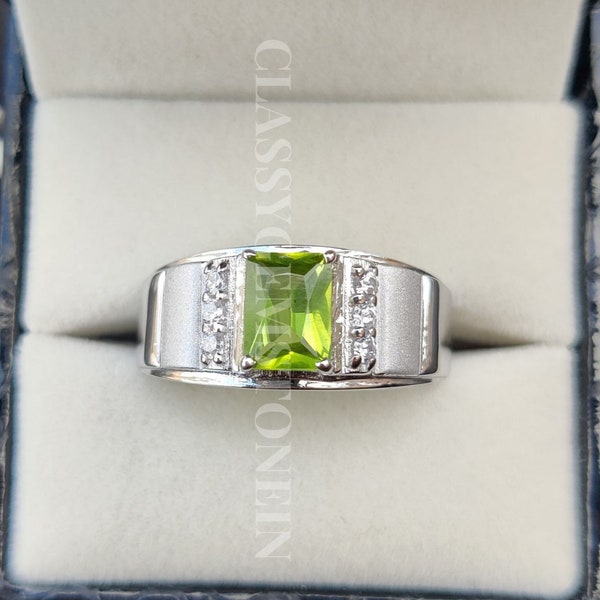 Natural peridot ring for men, 925 sterlingsilver ring for men. Statement ring, Wedding gift, gift for him.