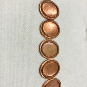 20 cabujones de cobre en bruto. Compra al por mayor para joyeros y diseñadores. Calidad vintage de los años 60. Sólidos y con filigrana.