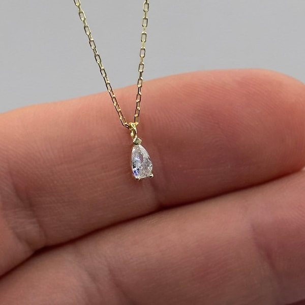 Gold Teardrop Necklace, Solitaire Pear Pendant, Pear Diamond Necklace, Delicate Necklace, 14k Gold Diamond Pear Necklace HG013