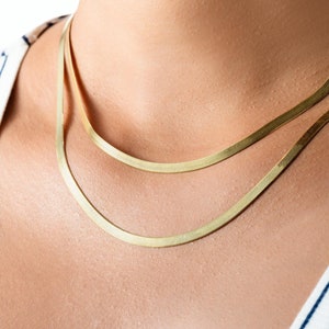 18K Gold Herringbone Halskette an Sterling Silber, Schlangenkette, Layering Halskette