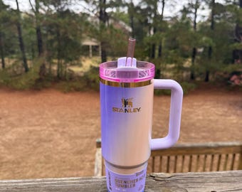 Limited Edition Glinda 30 oz Quencher | Wicked for Good Tumbler