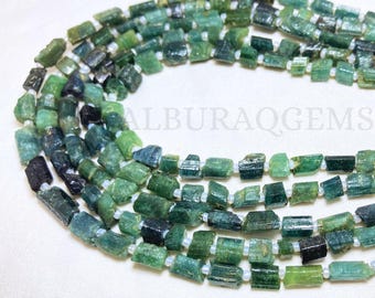 10-calowe zielone koraliki z turmalinu w tubie, naturalne, surowe koraliki z kamieni szlachetnych | Surowy kamień szlachetny z turmalinu w tubie | Wymiary: ok. 4 x 5 do 6 x 12 mm | Cena hurtowa