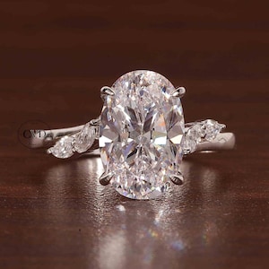 3 CT Unique Oval Cut Moissanite Engagement Ring Solid Gold Ring Promise Ring Gift For Her oval side marquise Wedding Ring Anniversary Ring