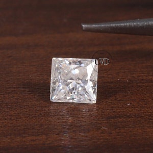4x4 MM Colorless D White Color Princess Diamond Square Cut Loose Moissanite For Ring Earring Pendant Jewelry Making (Wholesale Price)