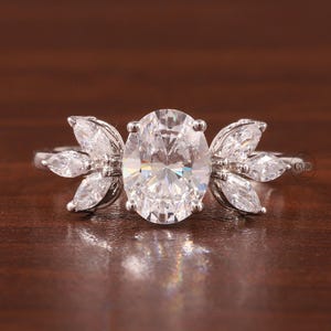 1.25CT Oval Diamond Vintage Ring,Oval Cut Lab Grown Diamond Ring, IGI CERTIFIED,  Side Stone Marquise Cut Diamond Cluster Ring,Gifts for Her