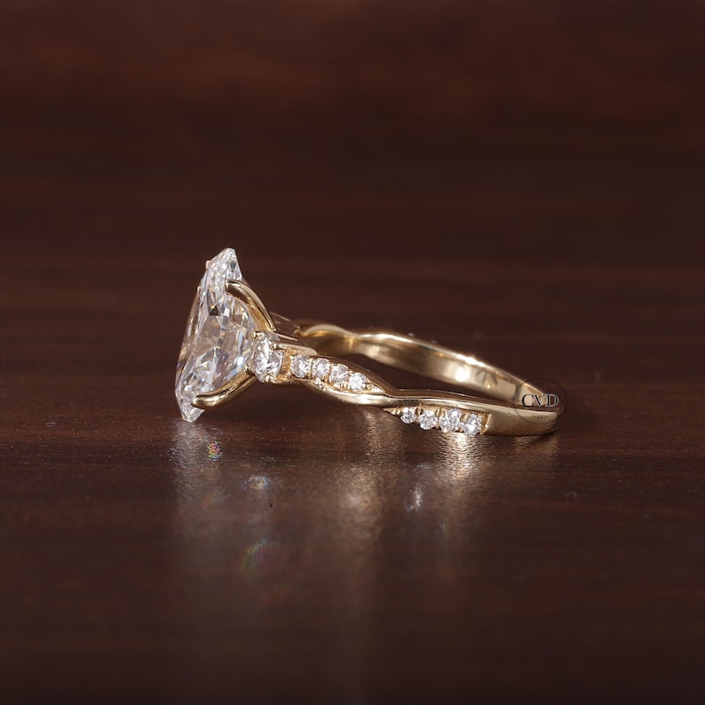 Twisted Oval Lab Grown Ring, Oval CVD Diamond Engagement Ring, Twisted Engagement Ring, Promise Ring, 10K Yellow Gold Ring For Women Gift image 2