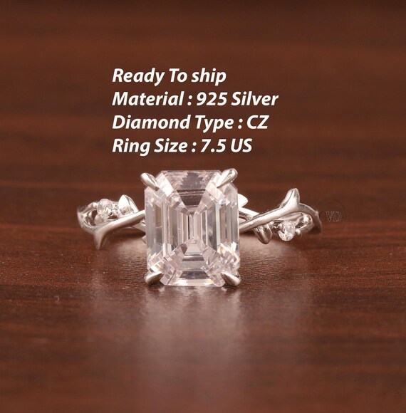 Pronto per la spedizione: anello di fidanzamento con zirconi