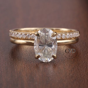 1.25 Carat Oval Moissanite Engagement Ring Set - 14K Gold Wedding Band