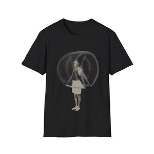 Shoulders Tee