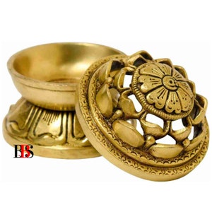 Dhoop Dani Brass Lotus Disinge, Brass Dhoop Dani Incense Burner, Dhoop Holder Brass, DhoopDani, Lotus Dhoop Dani ,Gift Item, Home Decor