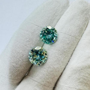 Green Moissanite Diamond Cut Round Shape Loose Gemstone Deep Green Stone Pair Perfect for making jewelry weight pair 10 carat size: 11.50mm