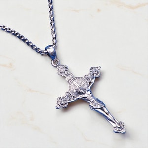 Crucifix Necklace, Crucifix Pendant, 925 Sterling Silver Catholic Cross, Jesus Cross Necklace, Men&#39;s Cross Christian Gift for Men and Women