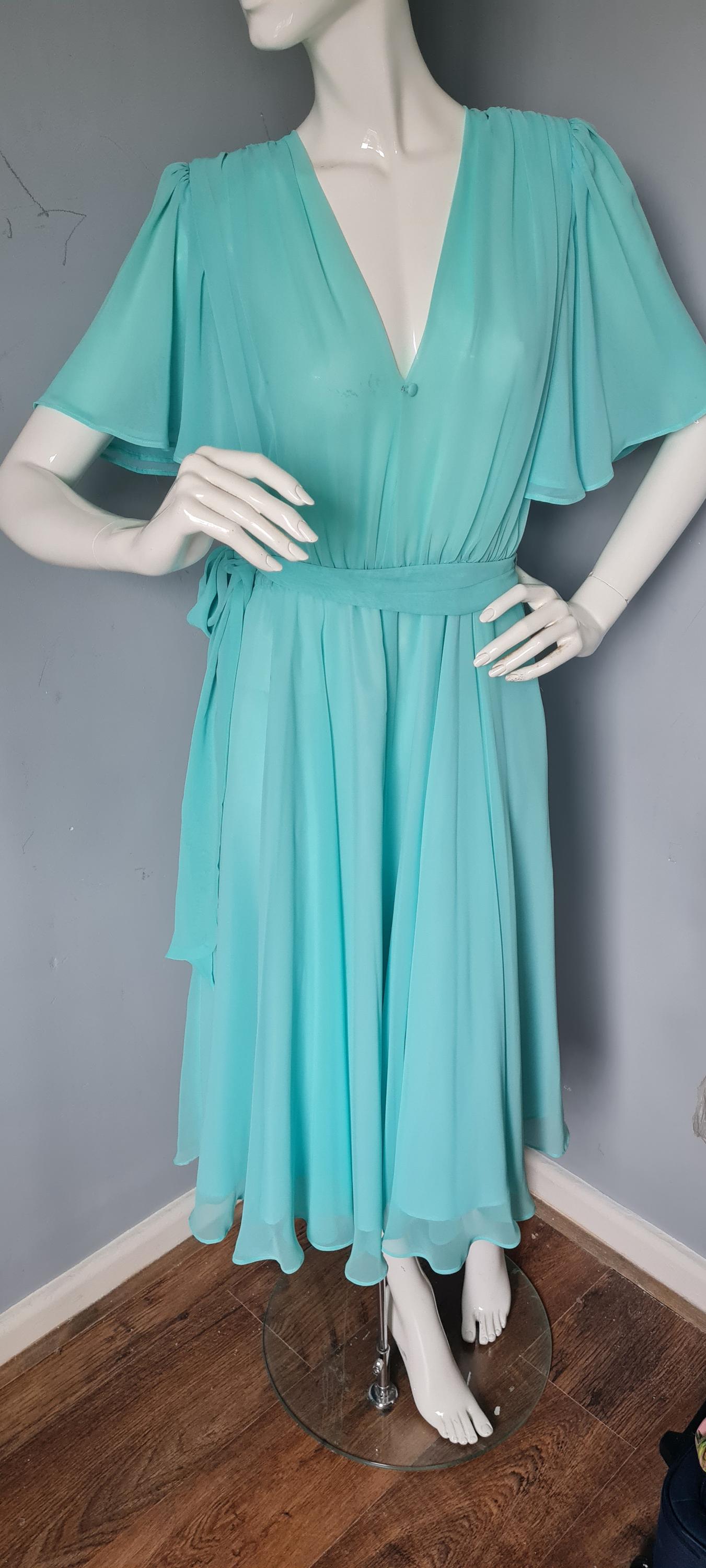 Original Vintage 1970s Gillian Paul Angel Sleeve Chiffon Floaty