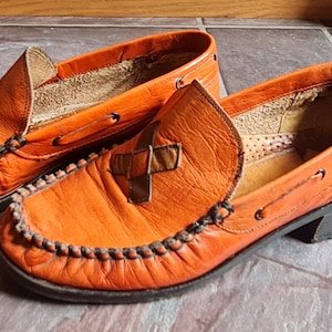 Vintage Made in Italy Leather Moccasin Loafer shoes size 37