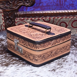 Western Travel Jewelry Case, Western Jewelry Box, Leather Jewelry Case, Western Storage, Western Decor, Womens Tooled Leather Jewelry Case