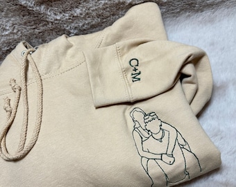 Sweat à Capuche Personnalisé en broderie