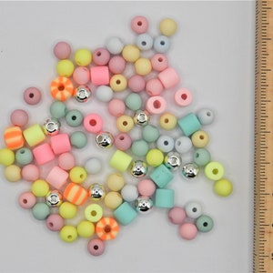 90  Perlen - Acrylperlen - Hämatit - Polymer, Perlenmix #070