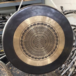 14 Inch Handmade Flower of Life Carved Gongs - Temple Bells for Sound Therapy & Meditation Sessions - Gong with mallet - Gongs Healing