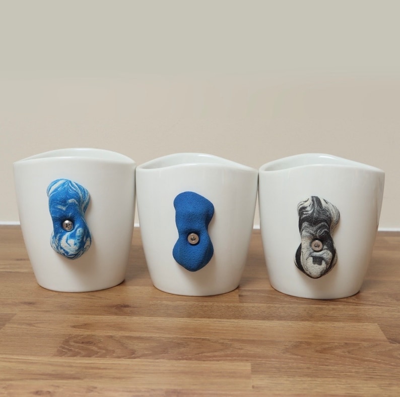 Tasse d'escalade avec anse personnalisée par grimpeurs, cadeau pour lui, cadeau souvenir d'explorateur de la montagne disponible en bleu blanc noir image 9