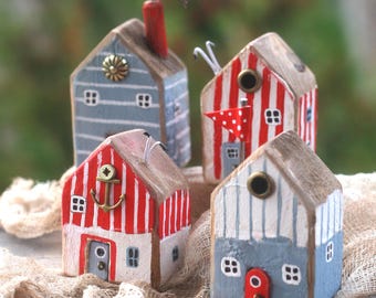 Case in legno nautiche dipinte a mano • Ornamento decorativo costiero