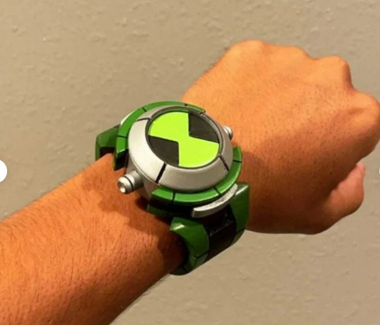 3D file Ben 10 Omnitrix (Slim Variant) - Watch with Flexi Strap ⌚・Design to  download and 3D print・Cults