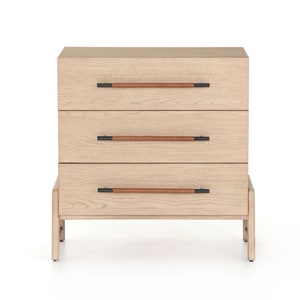 3-Drawer Dresser 32.5 imagem 1