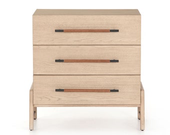 3-Drawer Dresser (32.5")