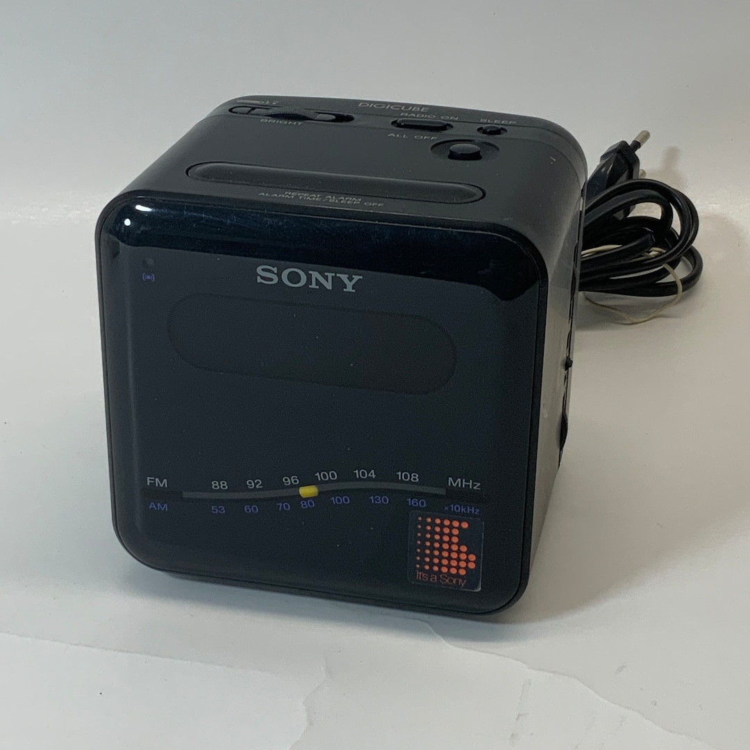 Vintage Electronics Radio Sony Clock Radio 80s and 90s Etsy