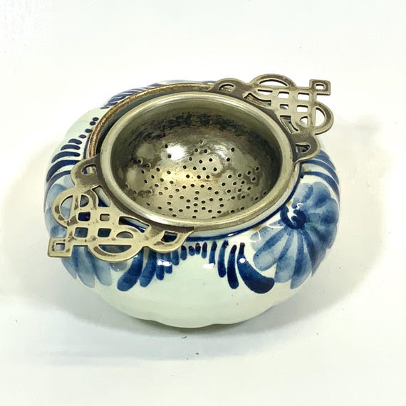 デルフト　ティーストレーナー　オランダ Silverplated Delft Blue Tea Strainer / Drip Tray | Signed on the