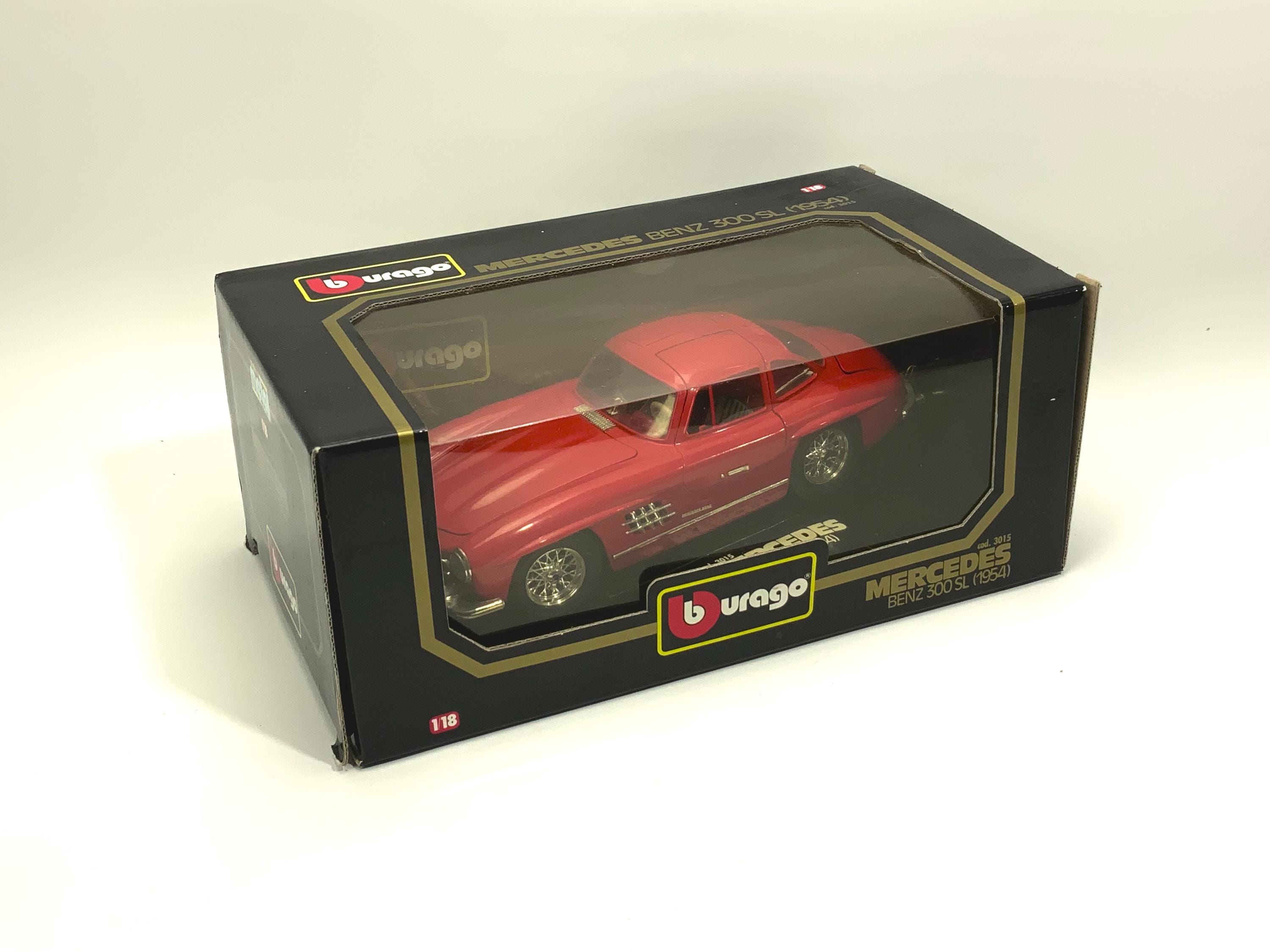 MERCEDES BENZ 300 SL 1/18 BURAGO COD 3015