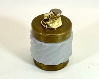 1970 Tommaso Barbi brass/ceramic table lighter | Made in Italy sticker | Italian Design
