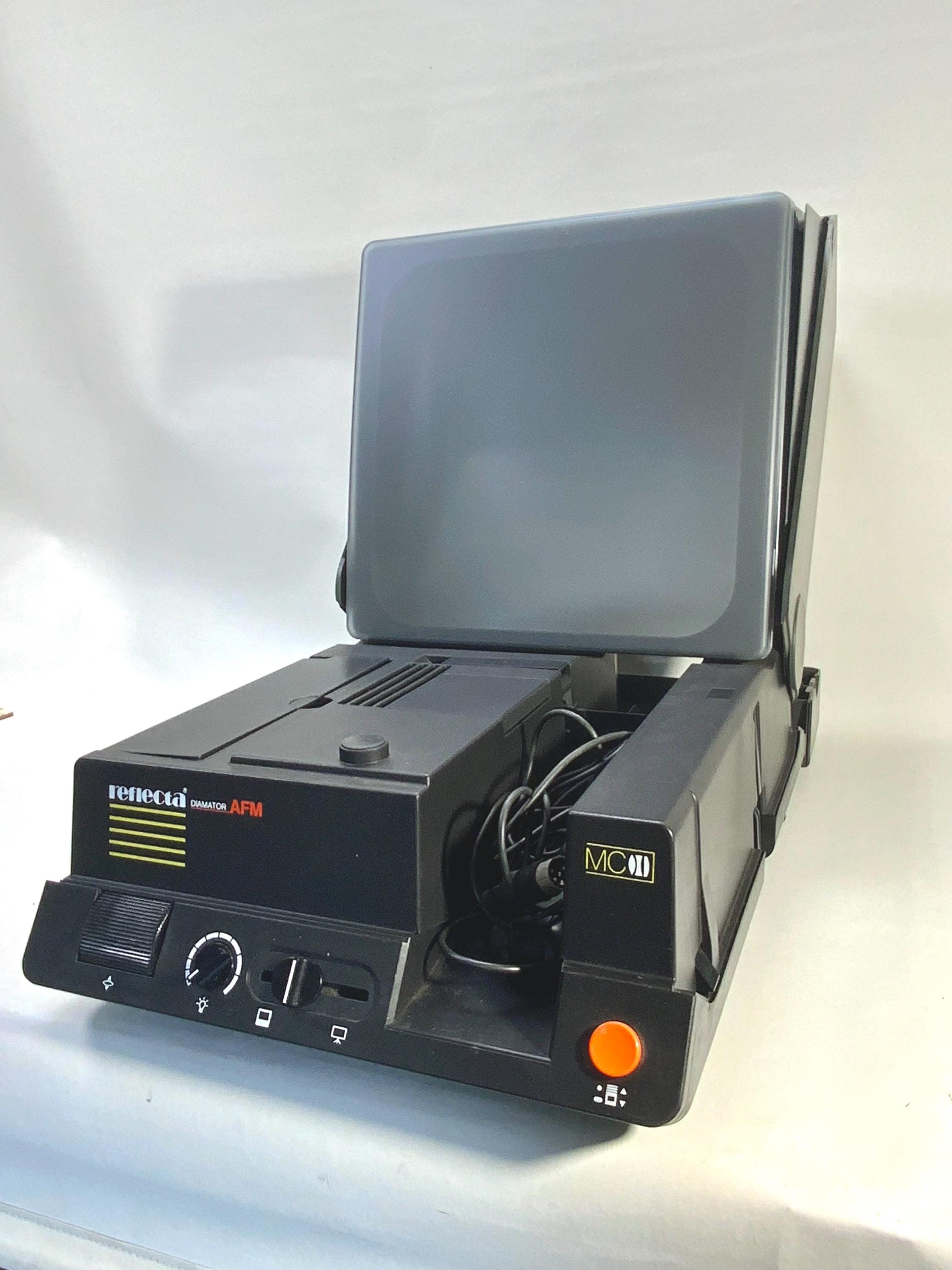 Reflecta Diamator 1003 | Slide Projector and Monitor in 1! | 24V