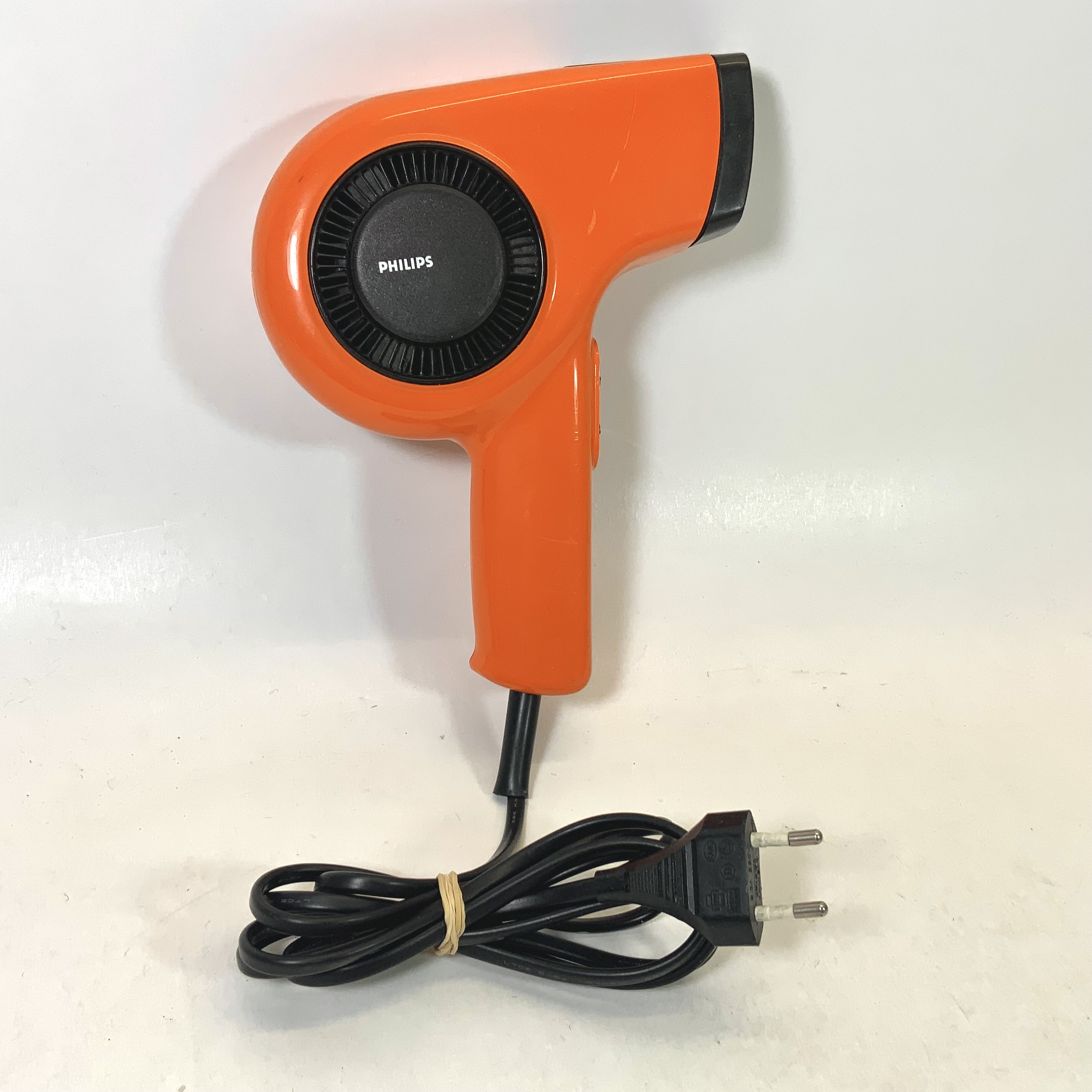 Vintage Philips Hair Dryer Retro Orange Hair Dryer Type HP4119 220 230v AC With a Type C Plug Etsy Canada