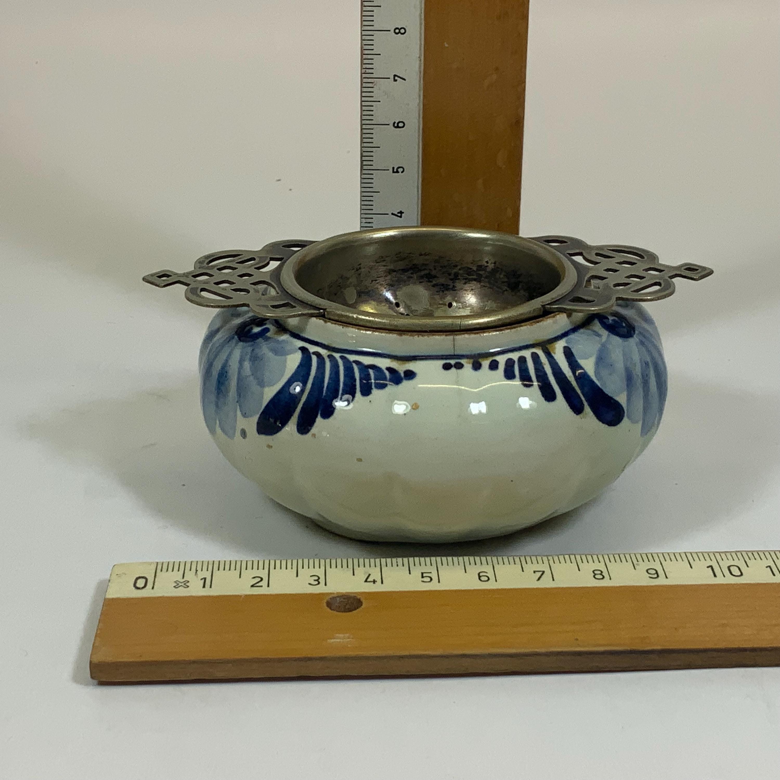 Silverplated Delft Blue Tea Strainer / Drip Tray | Signed on the