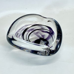 Kristaluni Glass | Kristaluni ashtray | Ashtray | Maastricht glass | mid-century glass |