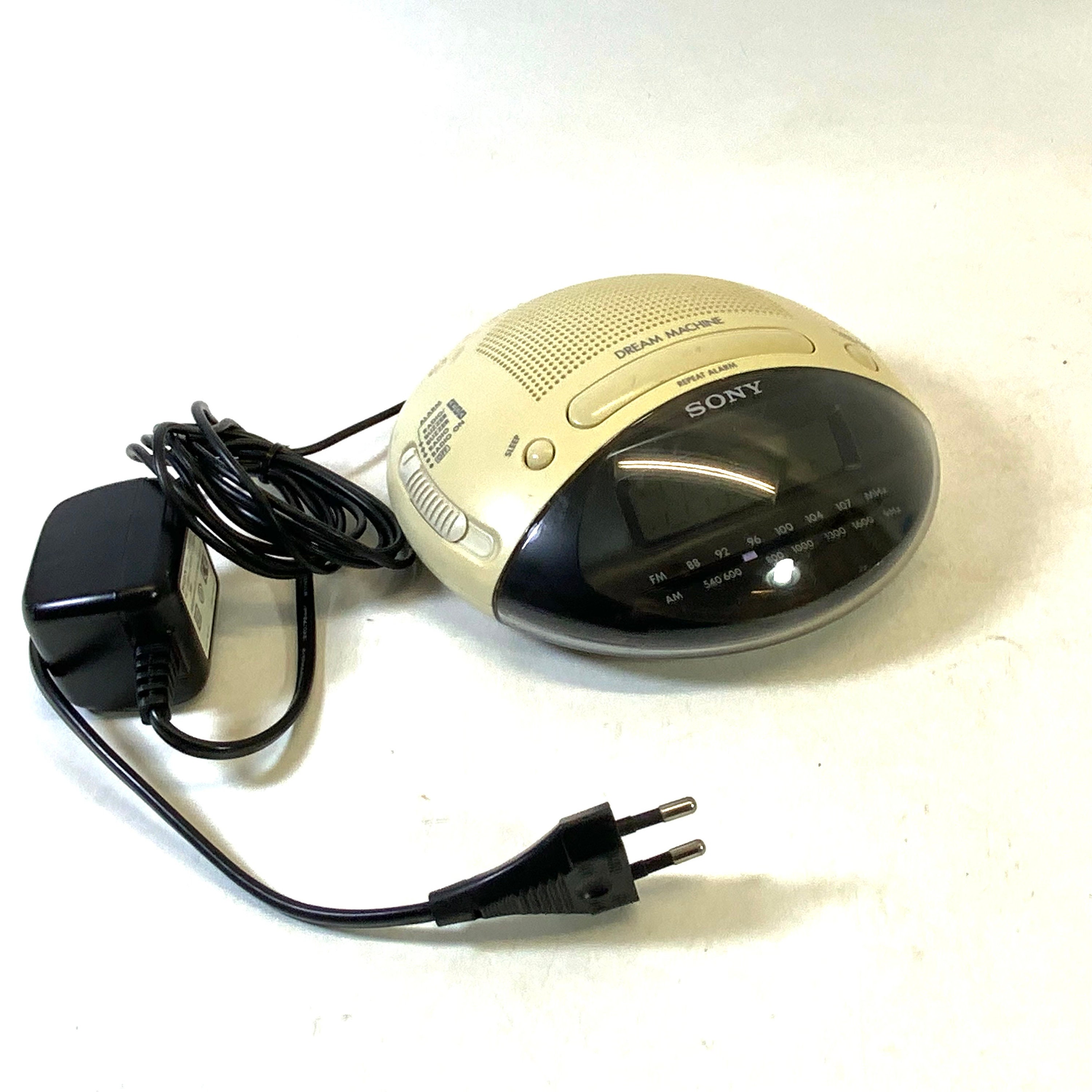 Sony ICF-C790 | Clock Radio | Dream Machine Series | 80s/90s | EU