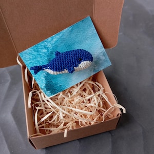 Gehaakte walvisbroche, sleutelhanger, oorbellen: katoen marine cadeau