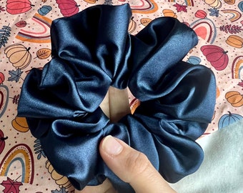 Navy Blue Luxury Silk Satin Scrunchie Hairband, silk hair accessory, gifts under 5 for her, stylish autumn fashion, hair care accessory