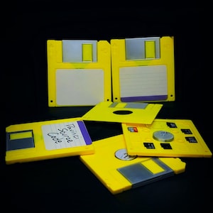 Floppy Disc MicroSD holder