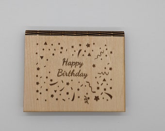 Enveloppe en bois Joyeux anniversaire avec carte en bois vierge à l'intérieur