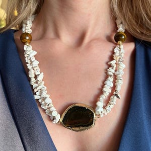 Frauen Schmuck , Handgemachte Edelstein Halskette , Multistrang Halskette , Howlith , Tigerauge , Geschenk für Sie , Weihnachtsgeschenk