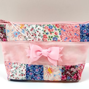 Patchwork, Handmade Quilted Patchwork Makeup Bag | Cosmetic Pouch | Cosmetic Bag | Toiletry Bag | Quilted Bag  Makeup Pouch Gift for Her