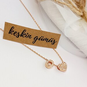 Collar con diseño de corazón de plata y oro para mujer con la letra O, regalo de San Valentín