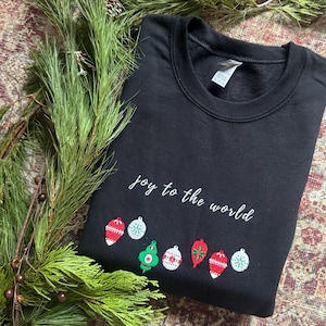 Gestickte Freude für die Welt Sweatshirt, Vintage Weihnachts Sweatshirt, Weihnachten Rundhalsausschnitt, minimalistisches Design, süßes Winter Sweatshirt