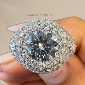 Lab Grown Diamond Double Halo Engagement Ring: 1.00 CT Round Cut, Split Shank