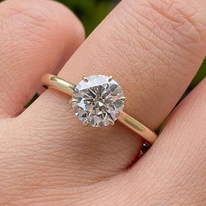 1.50 CT Round Lab Grown Diamond 18K Yellow Gold Solitaire Engagement Ring